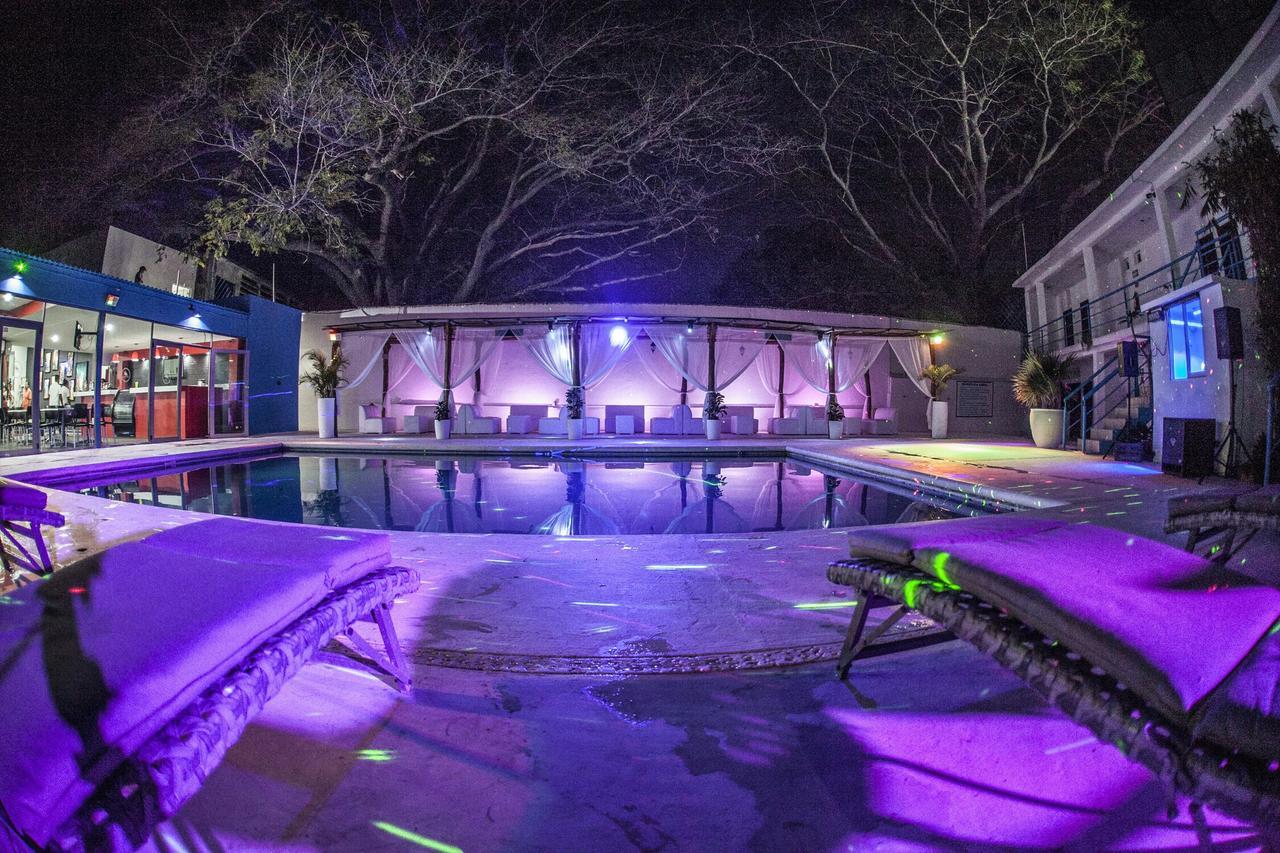 Hotel Santa Cruz Tehuantepec Santo Domingo Tehuantepec Esterno foto